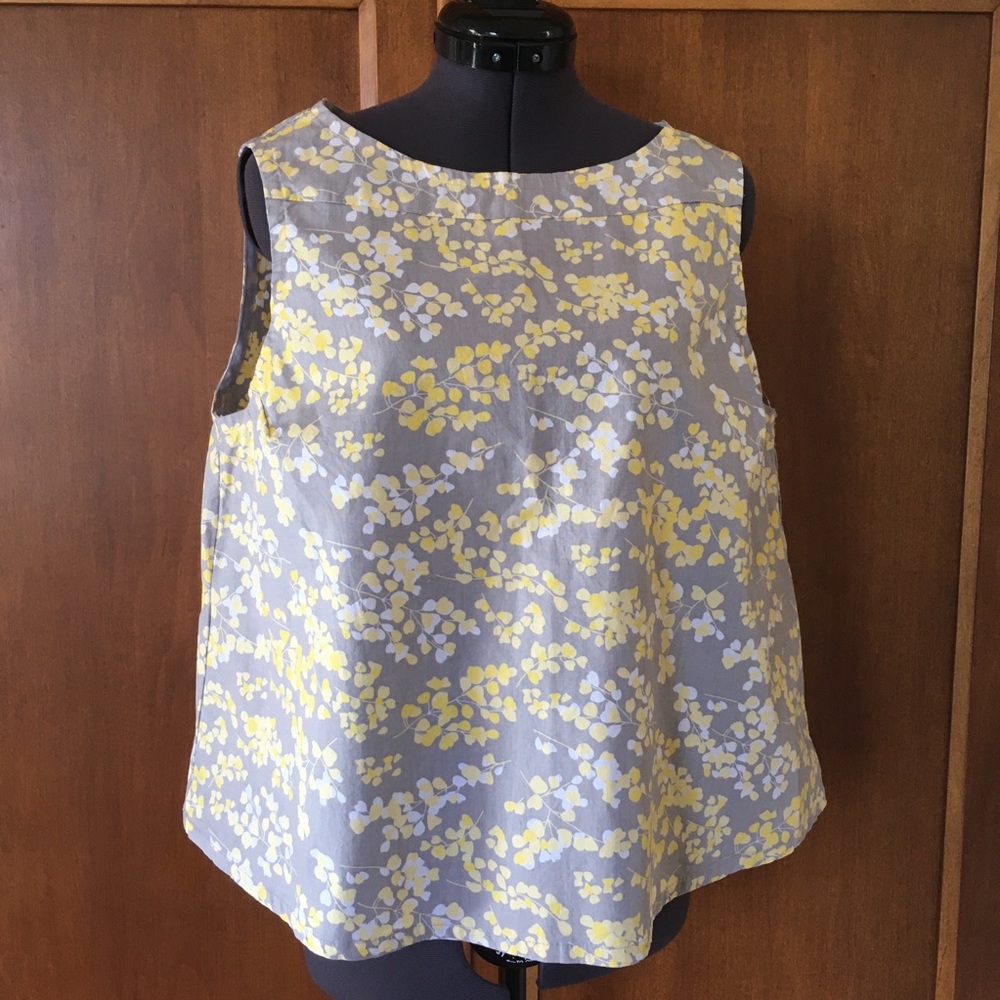 Vintage Handmade Sleeveless Swing Top